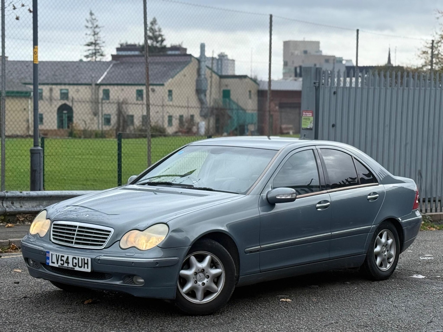 Used Mercedes-Benz C Class 2004 for sale - 76458049: Photo 3