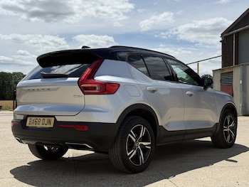 Used Volvo XC40 2018 for sale - 79047755: Photo