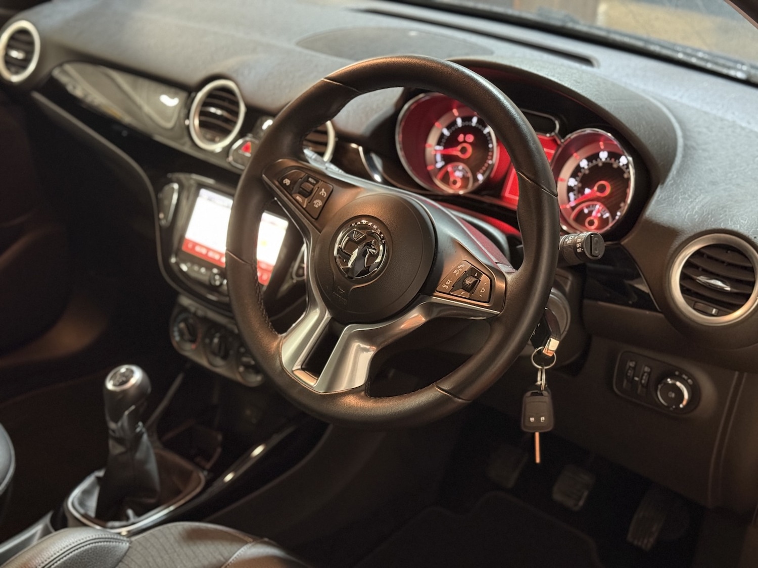 Used Vauxhall ADAM 2015 for sale - 77176178: Photo 15