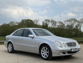 Used Mercedes-Benz E Class 2004 for sale - 78402574: Photo