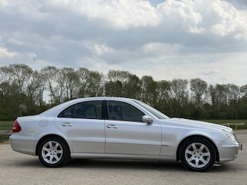 Used Mercedes-Benz E Class 2004 for sale - 78402574: Photo