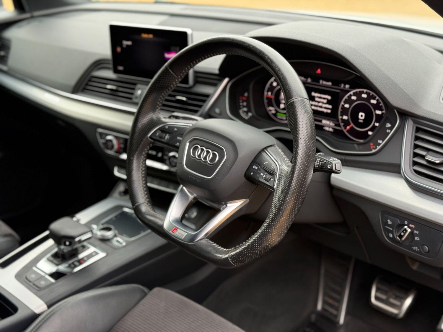 Used Audi Q5 2017 for sale - 76198311: Photo 16
