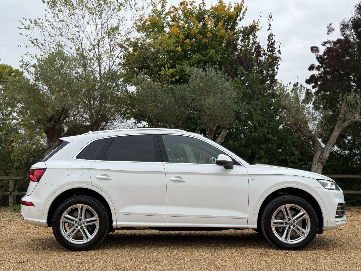 Used Audi Q5 2017 for sale - 76198311: Photo 3