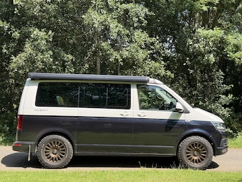 Used Volkswagen California 2019 for sale - 78987014: Photo