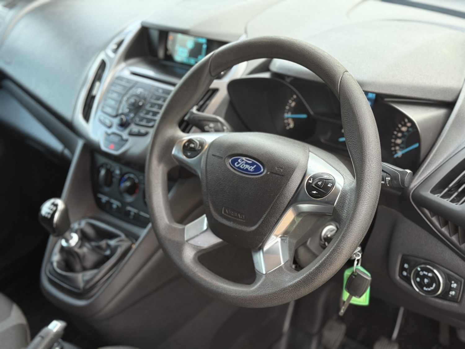 Used Ford Transit Connect 2017 for sale - 76488716: Photo 12