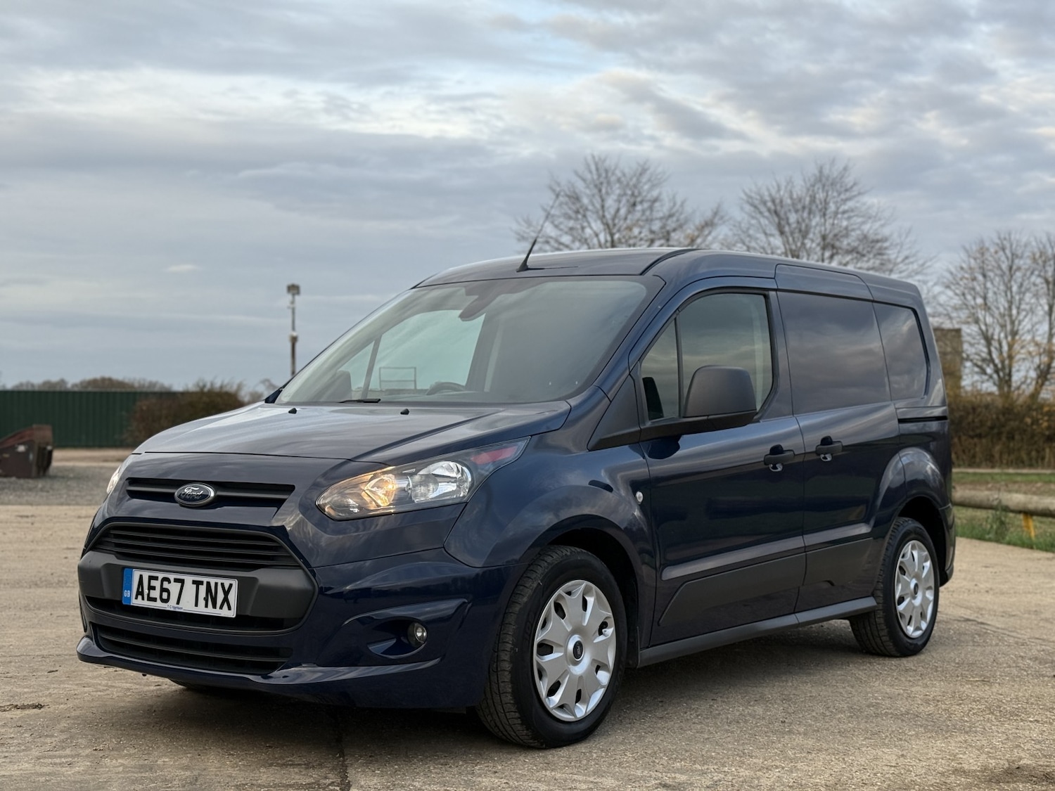 Used Ford Transit Connect 2017 for sale - 76488716: Photo 8