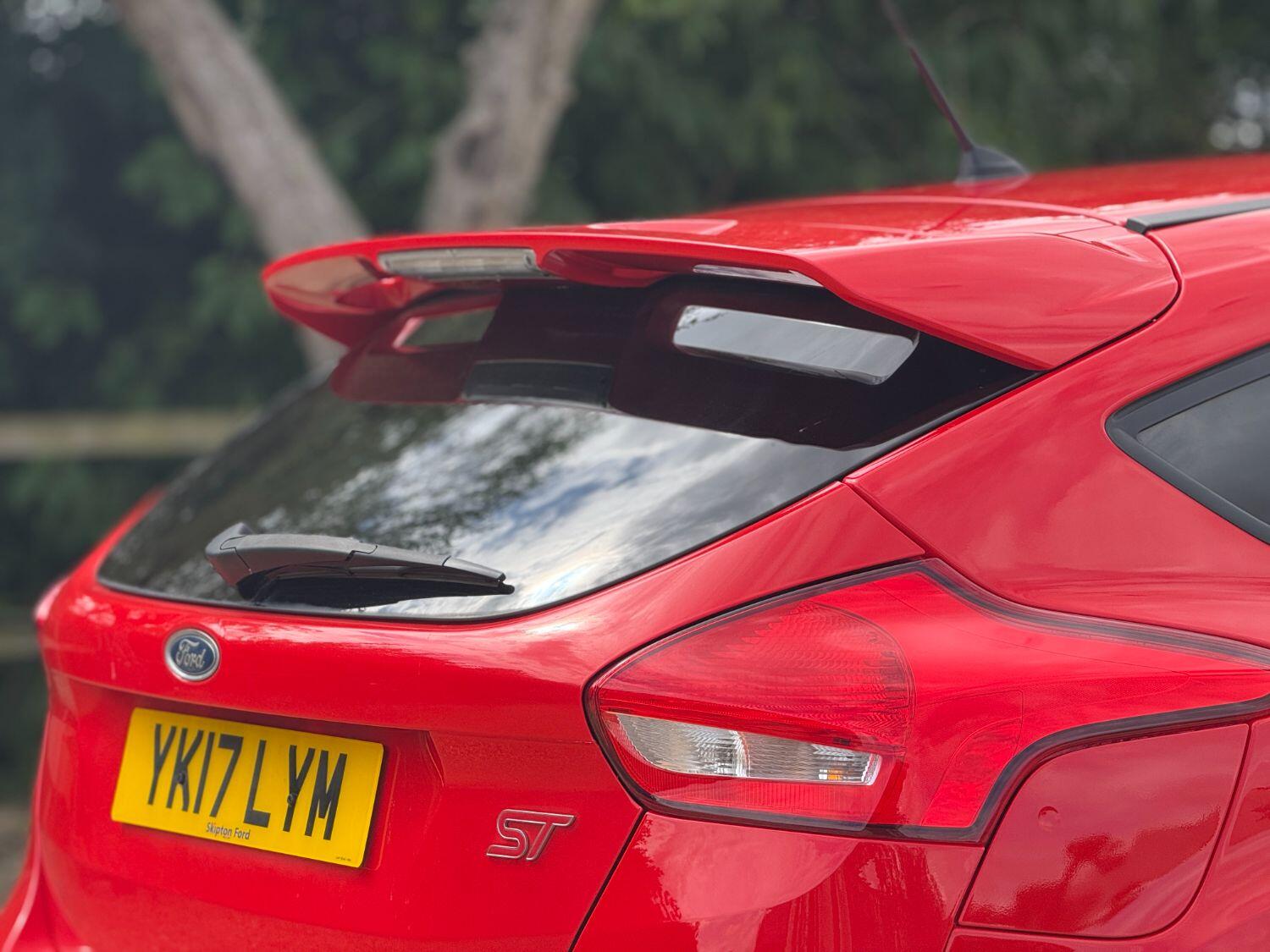 Used Ford Focus 2017 for sale - 77176181: Photo 12