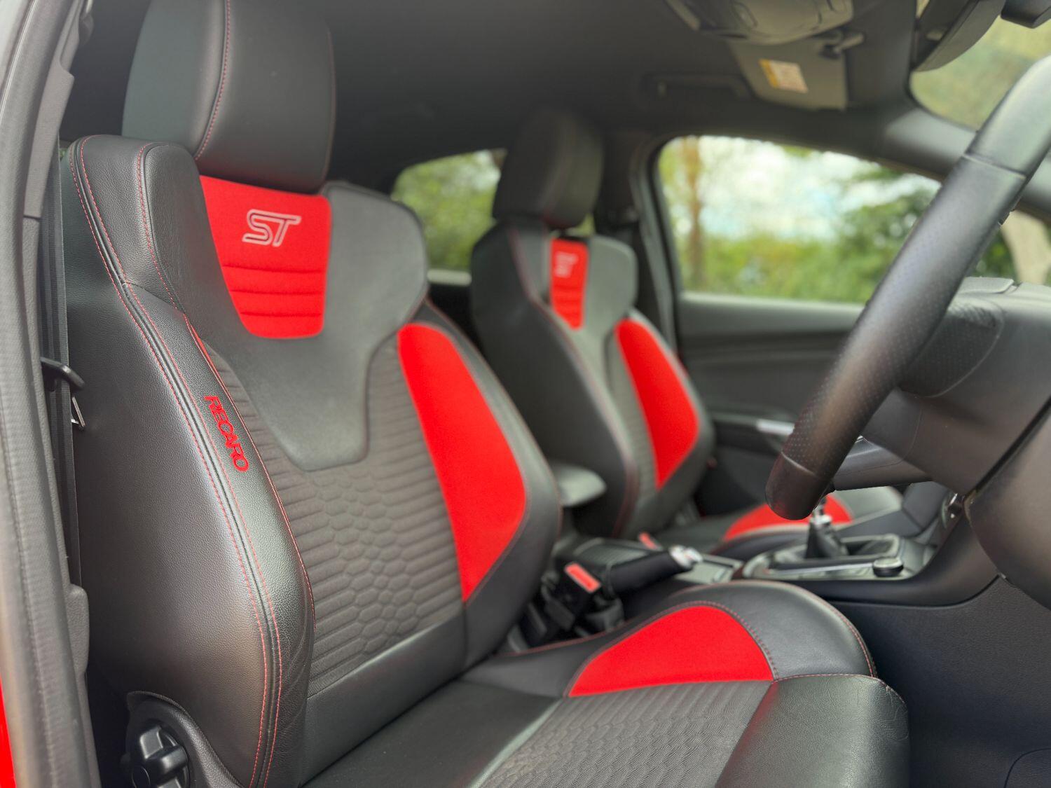 Used Ford Focus 2017 for sale - 77176181: Photo 19