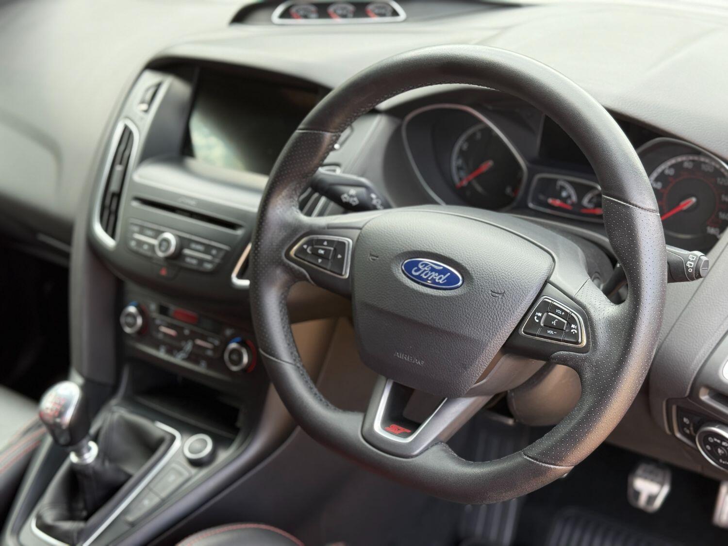 Used Ford Focus 2017 for sale - 77176181: Photo 21