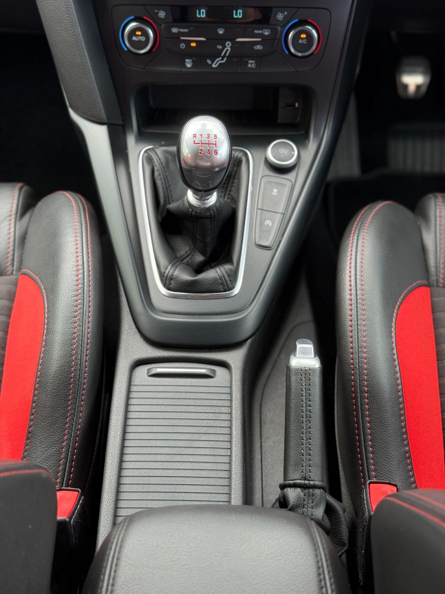 Used Ford Focus 2017 for sale - 77176181: Photo 27