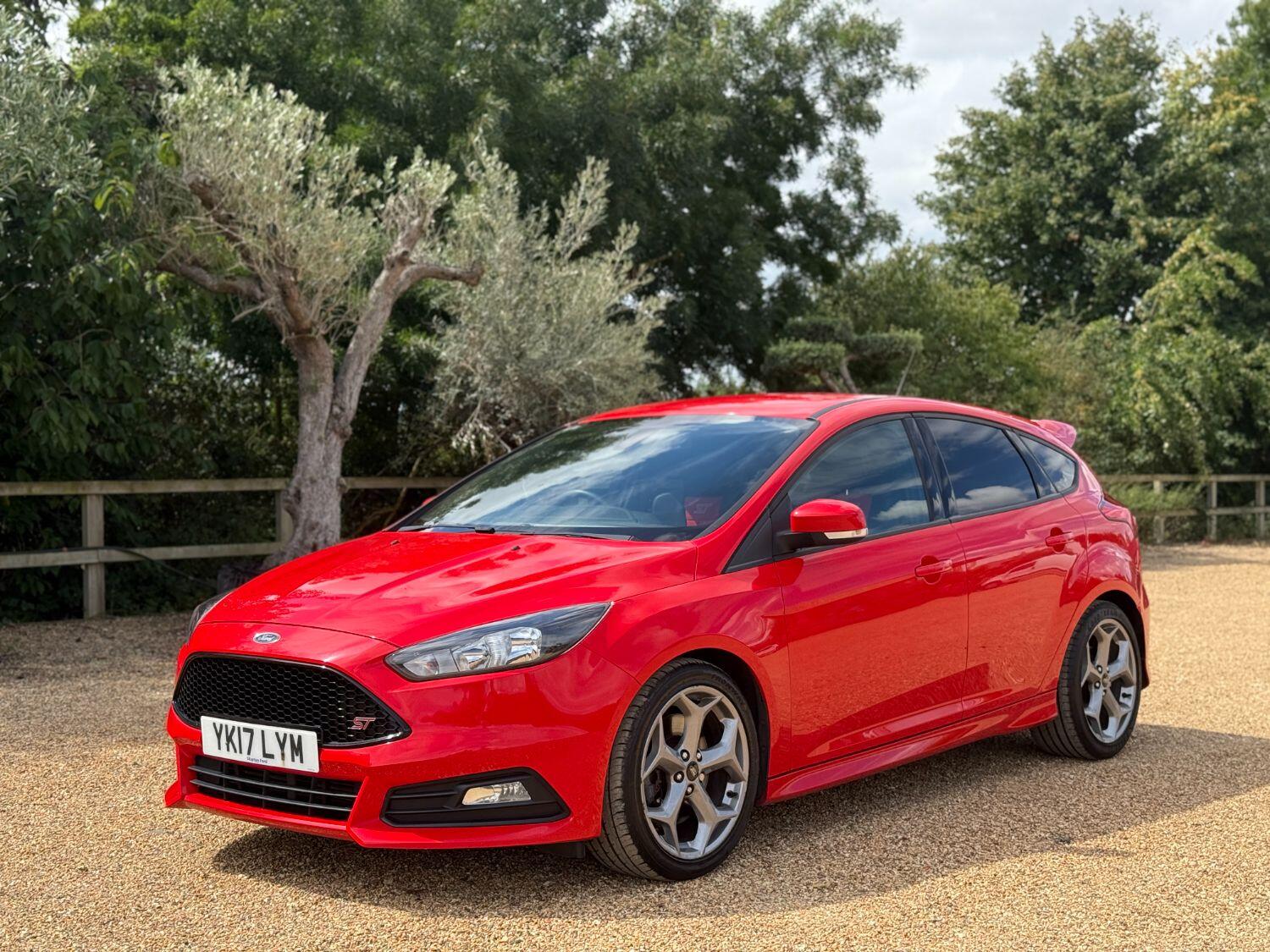 Used Ford Focus 2017 for sale - 77176181: Photo 5