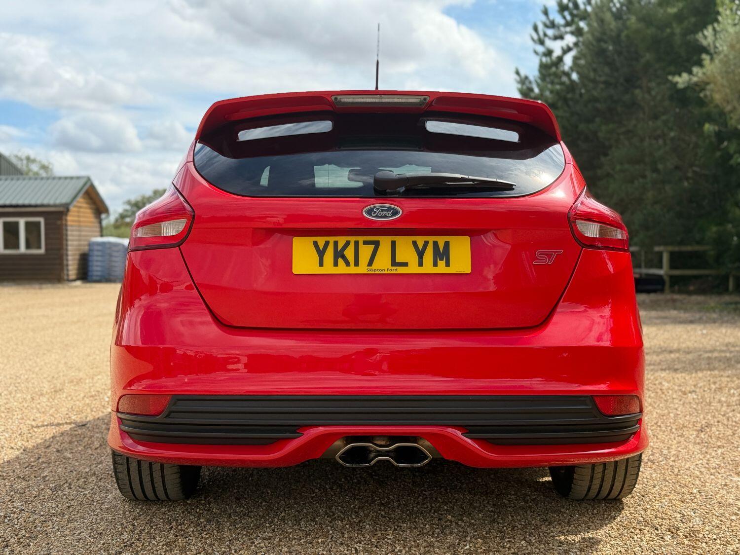 Used Ford Focus 2017 for sale - 77176181: Photo 9