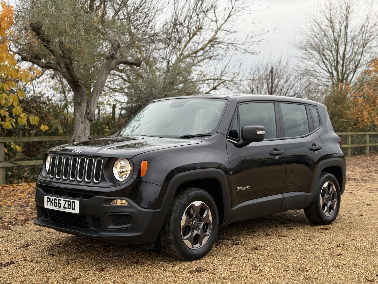 Used Jeep Renegade 2016 for sale - 77176179: Photo 7