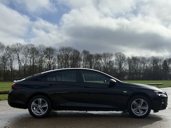 Used Vauxhall Insignia 2021 for sale - 77438366: Photo