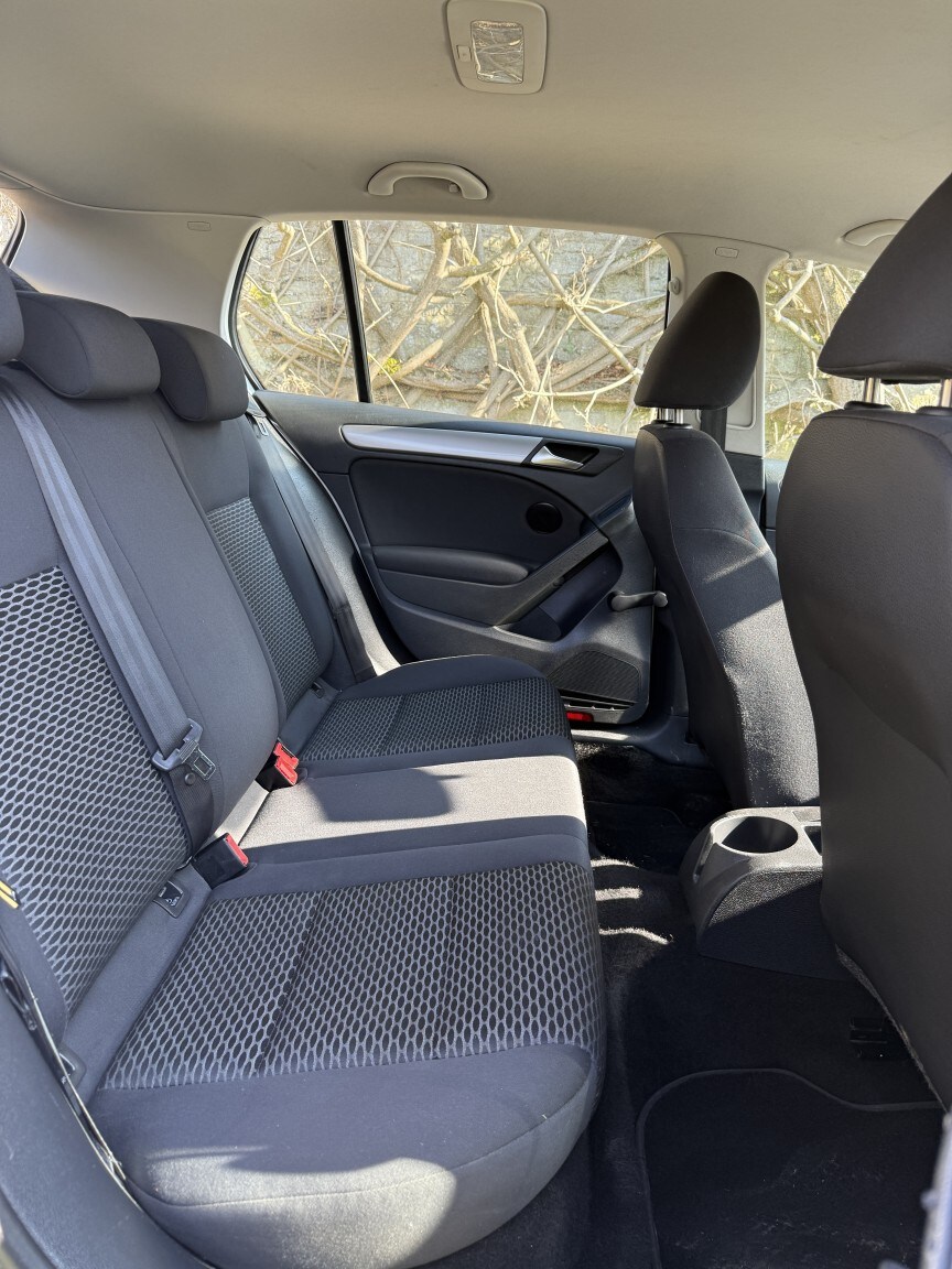 Used Volkswagen Golf 2010 for sale - 77766462: Photo 16