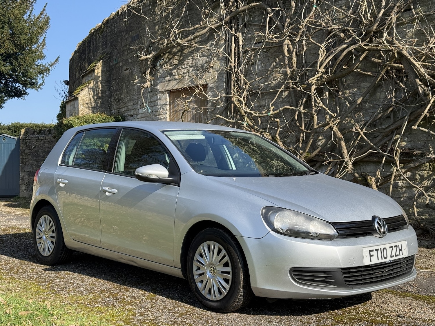 Used Volkswagen Golf 2010 for sale - 77766462: Photo 2