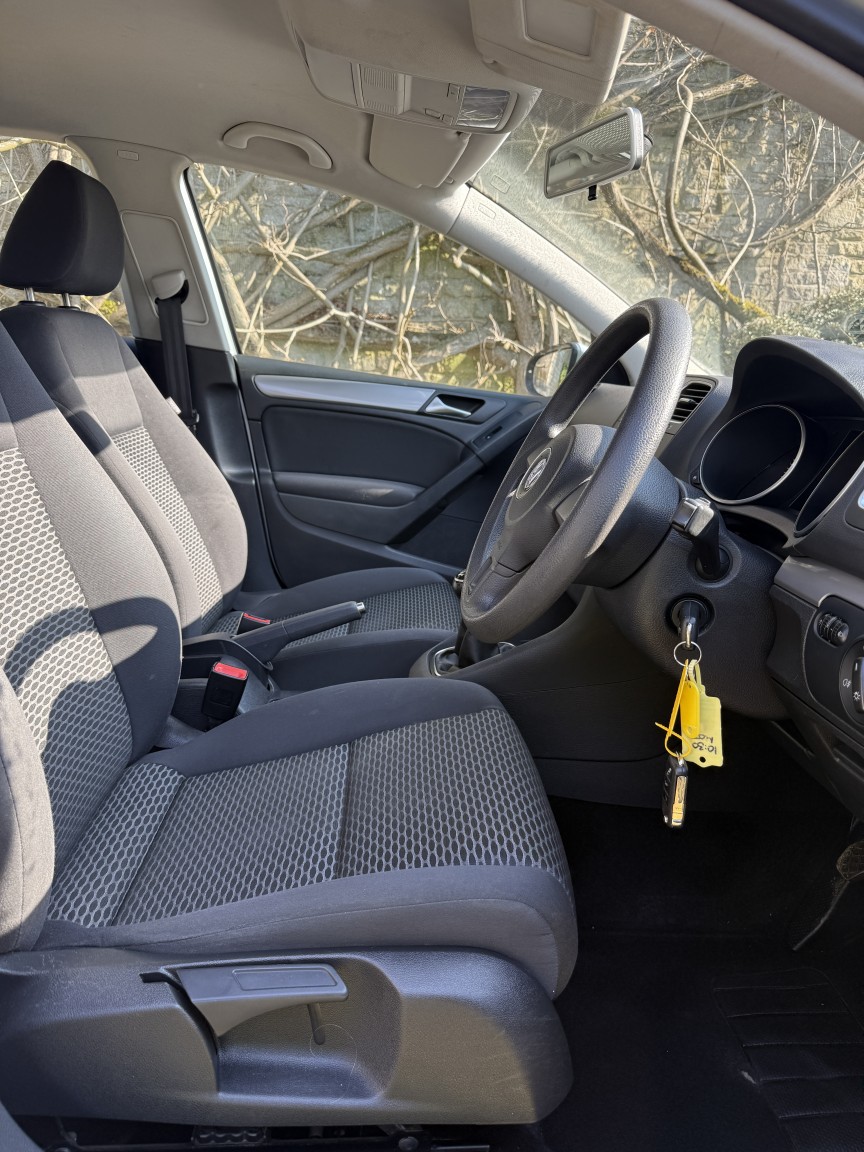 Used Volkswagen Golf 2010 for sale - 77766462: Photo 9