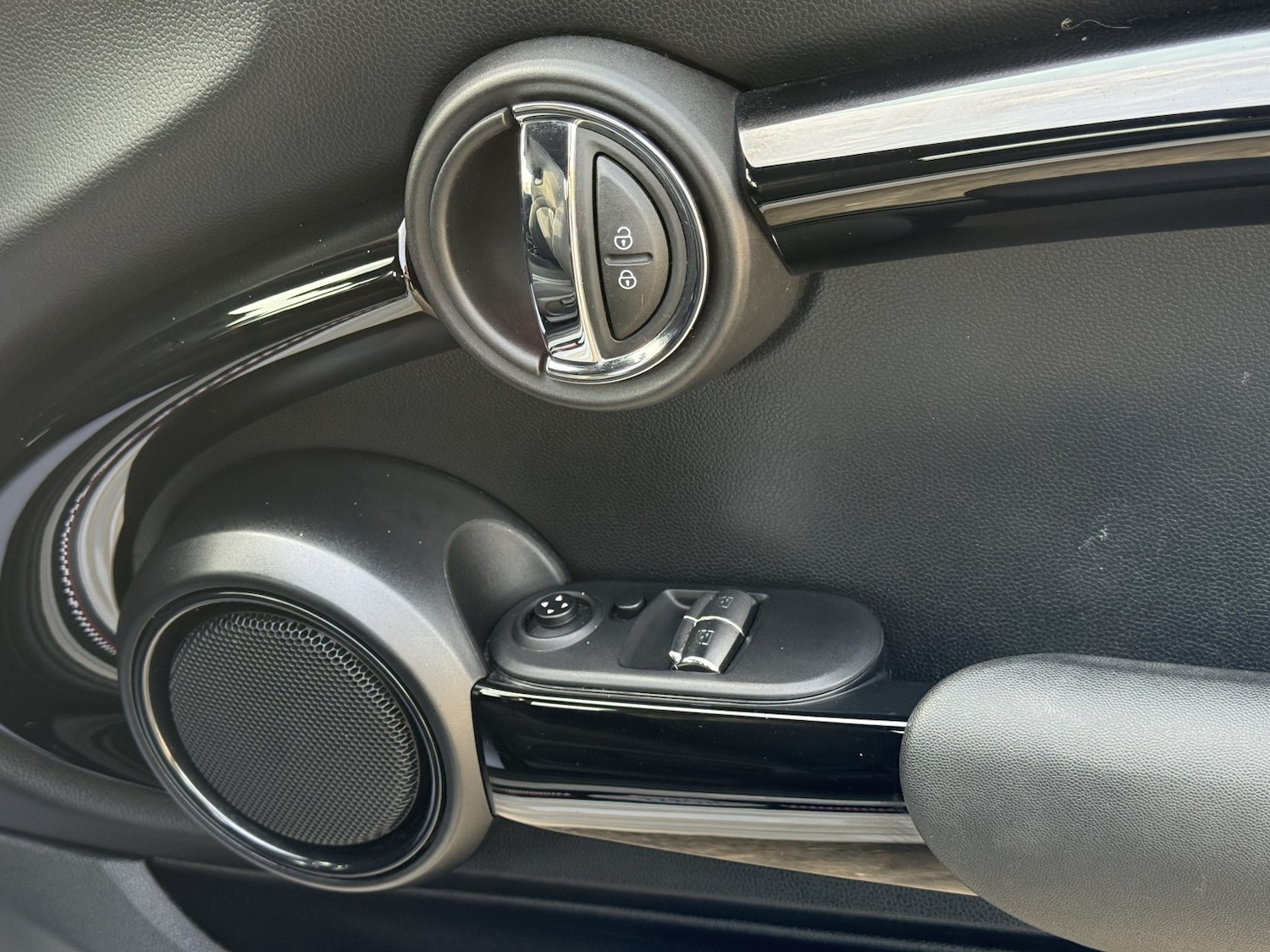 Used MINI Hatch 2020 for sale - 77968775: Photo 17