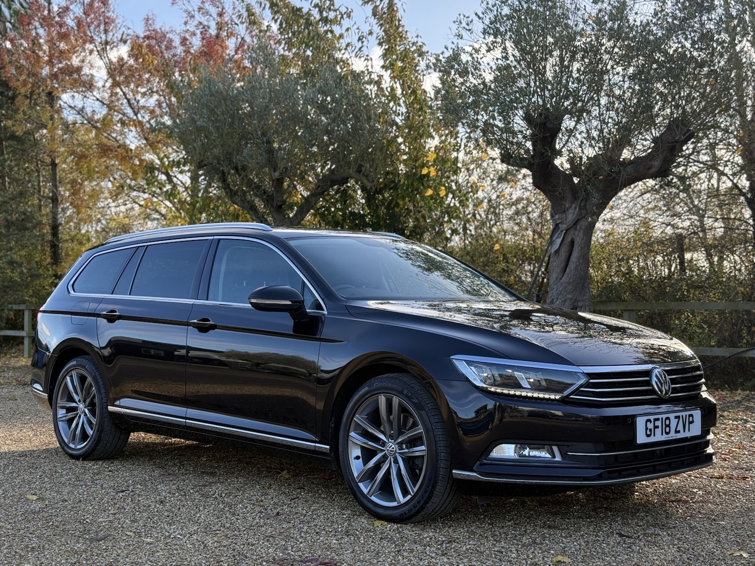 Used Volkswagen Passat 2018 for sale - 76387367: Photo 1