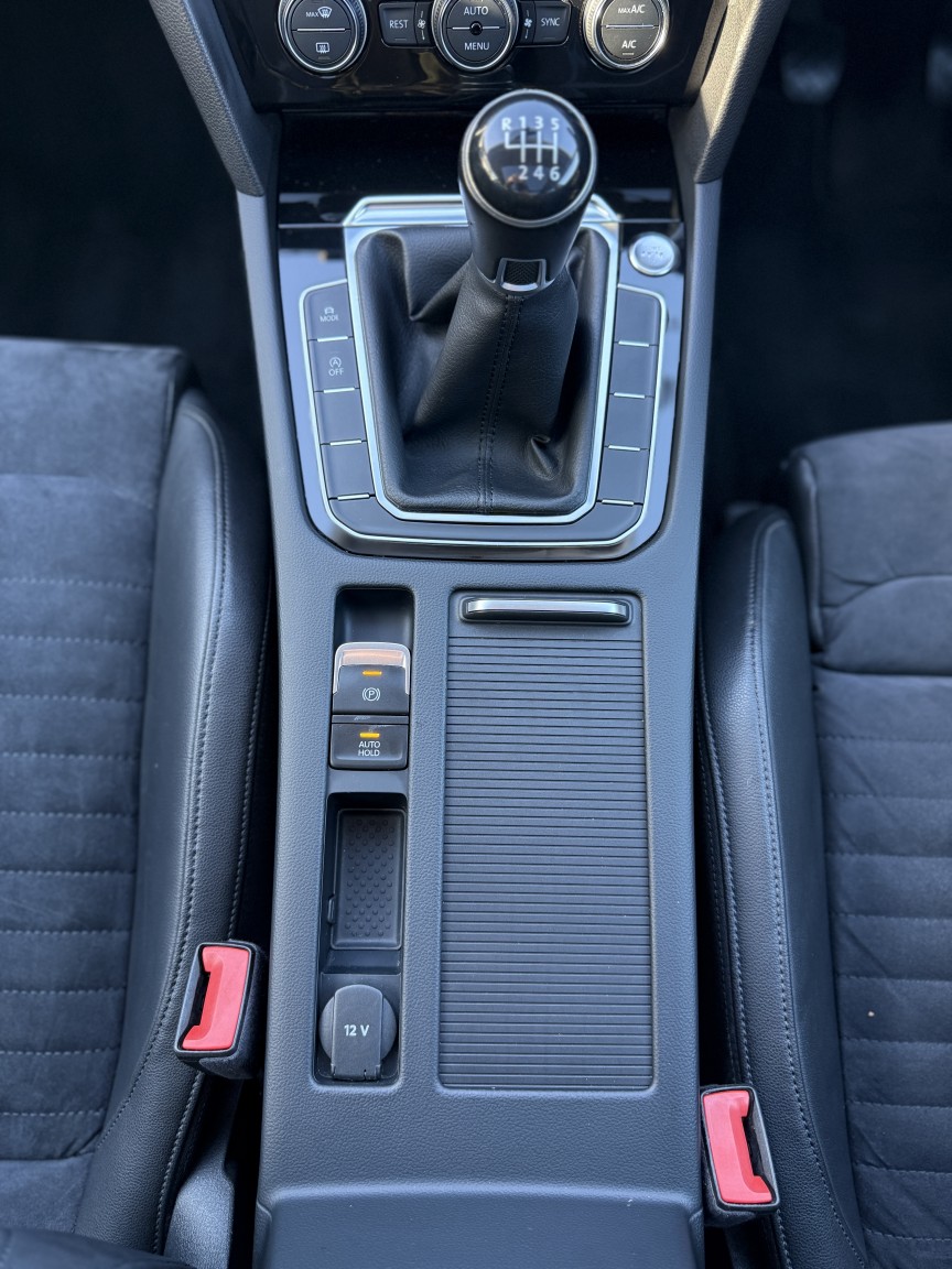 Used Volkswagen Passat 2018 for sale - 76387367: Photo 28