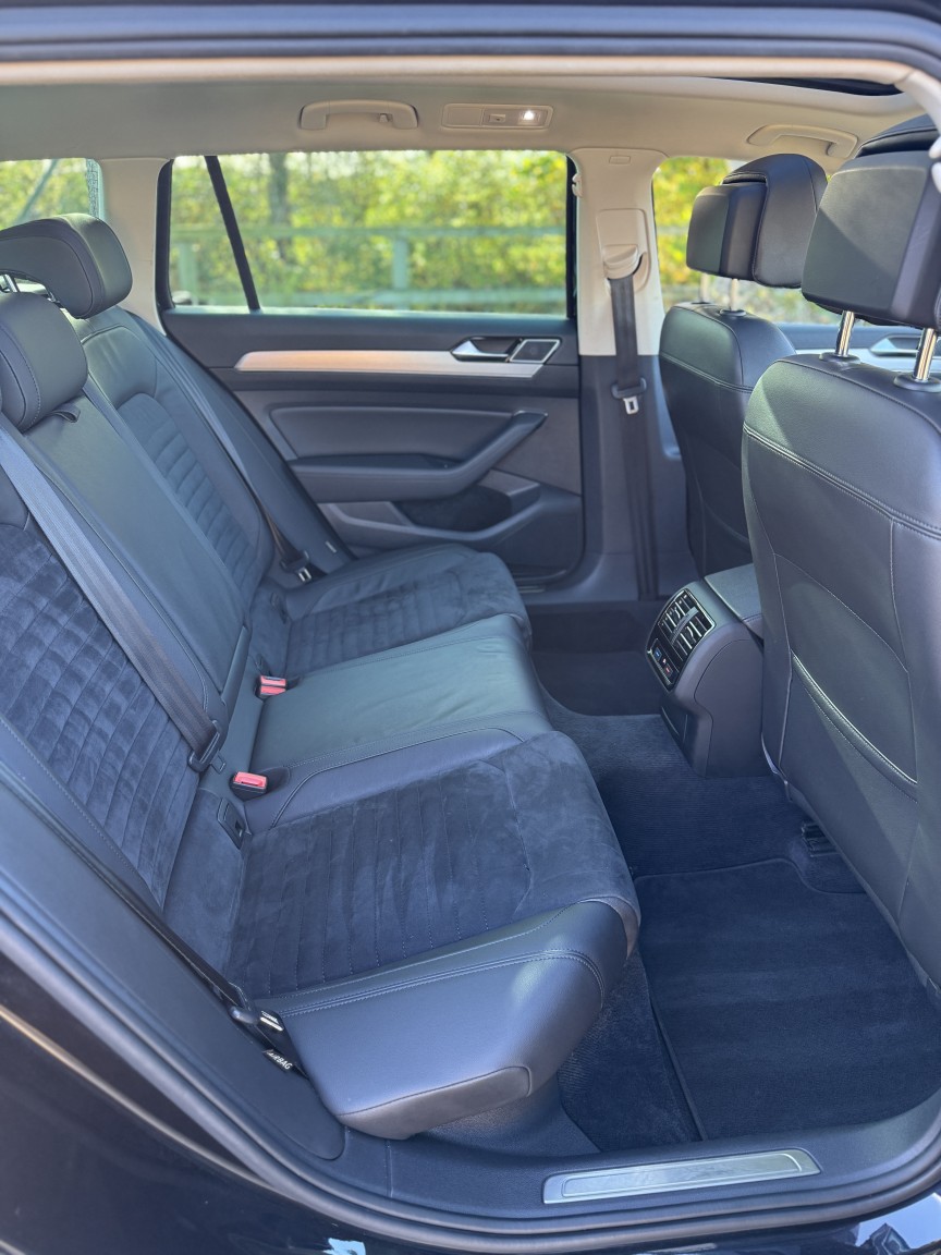 Used Volkswagen Passat 2018 for sale - 76387367: Photo 29