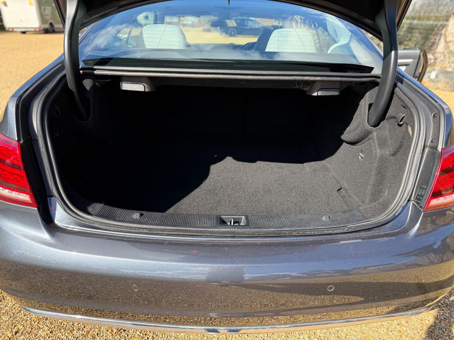 Used Mercedes-Benz E Class 2014 for sale - 76794582: Photo 34