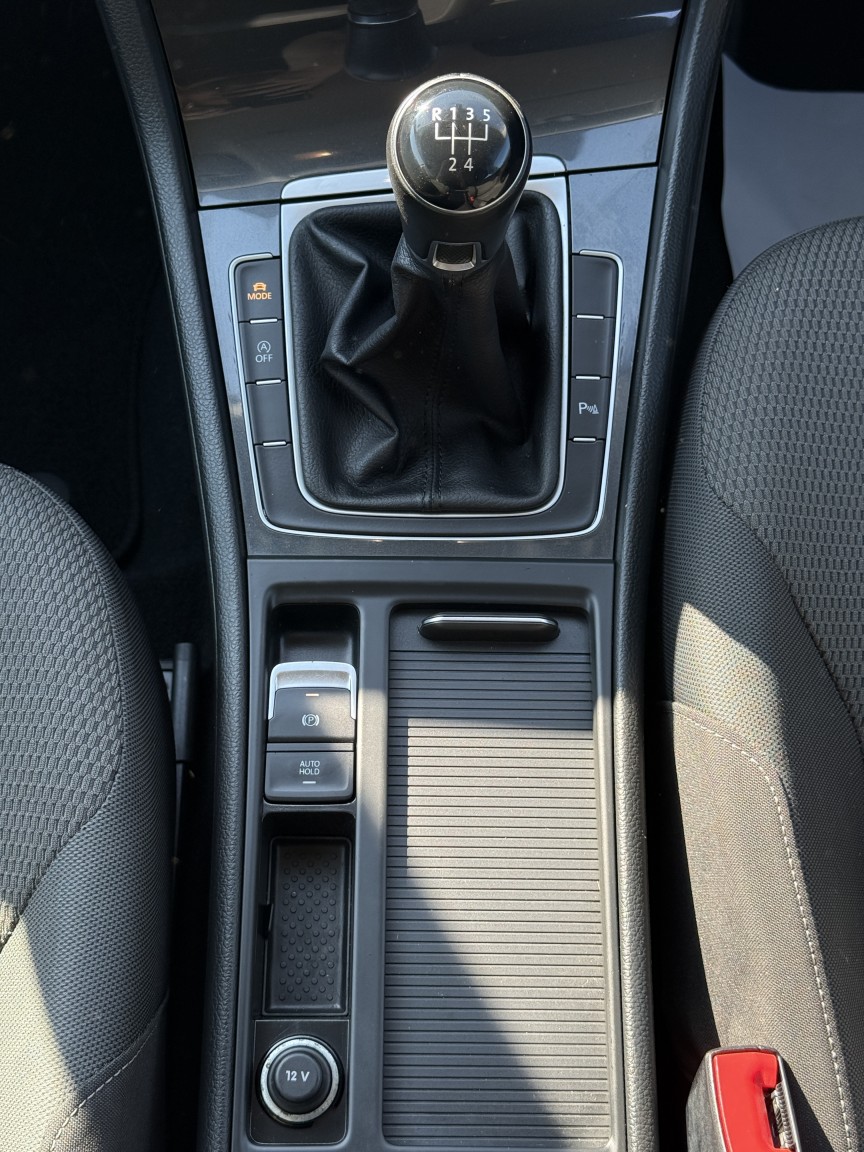 Used Volkswagen Golf 2018 for sale - 77968656: Photo 17