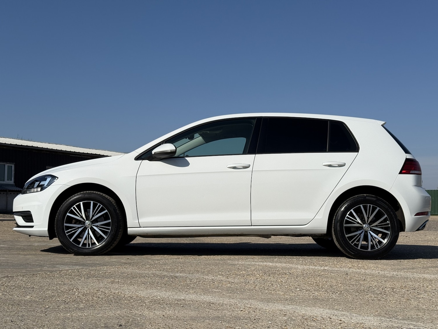 Used Volkswagen Golf 2018 for sale - 77968656: Photo 7