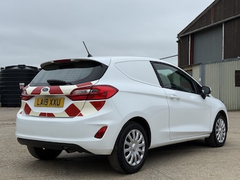 Used Ford Fiesta Van 2019 for sale - 78659709: Photo