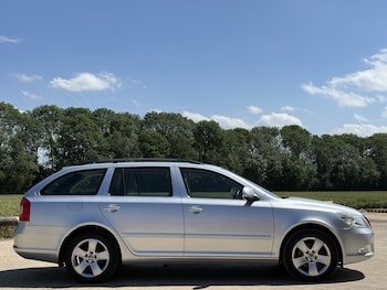 Used Skoda Octavia 2010 for sale - 78956698: Photo
