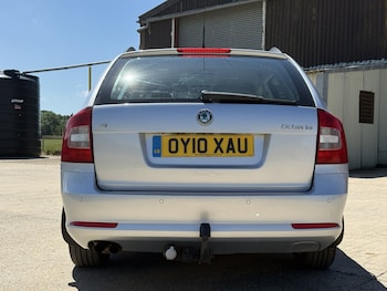 Used Skoda Octavia 2010 for sale - 78956698: Photo