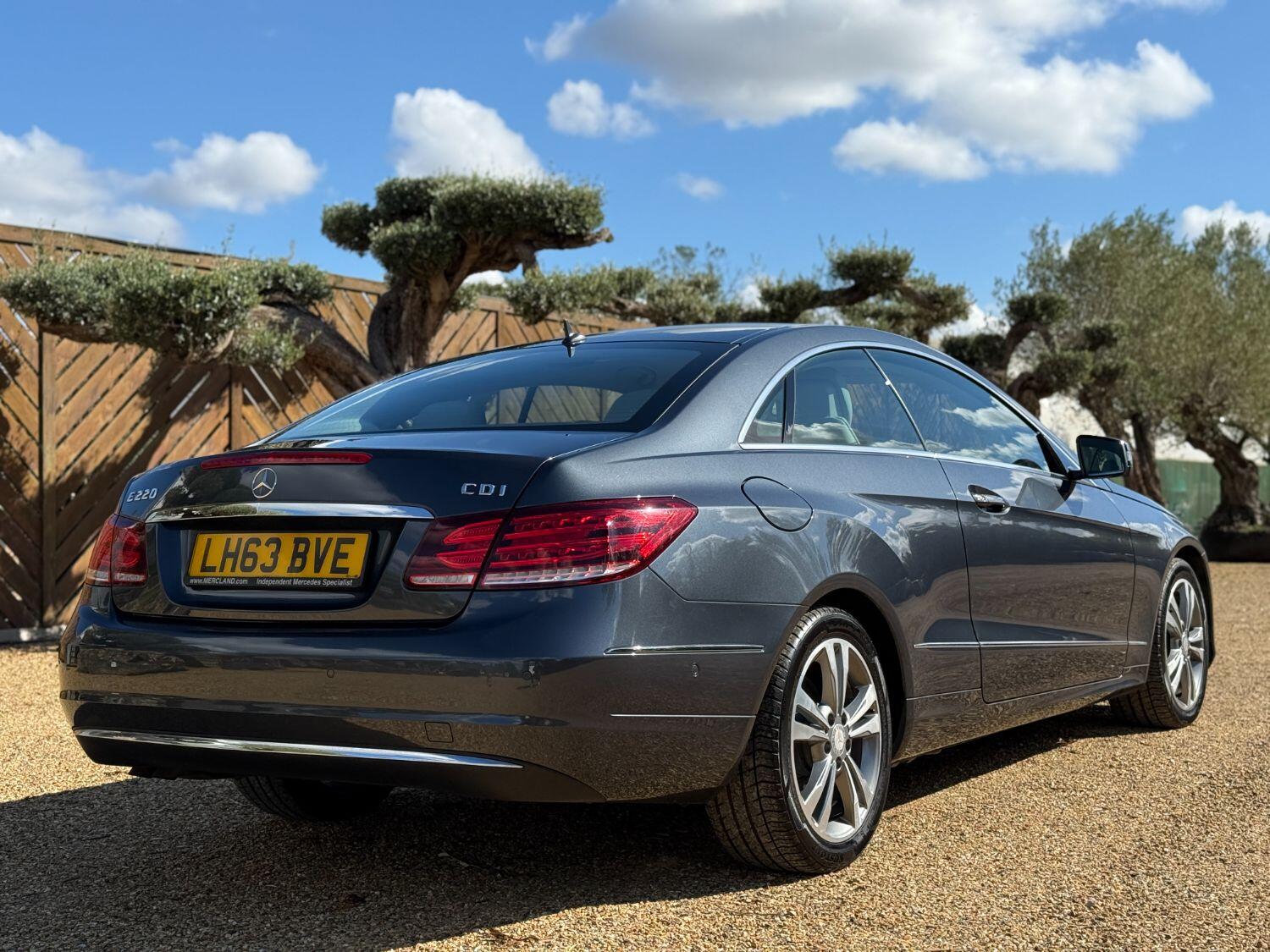 Used Mercedes-Benz E Class 2014 for sale - 76045733: Photo 7