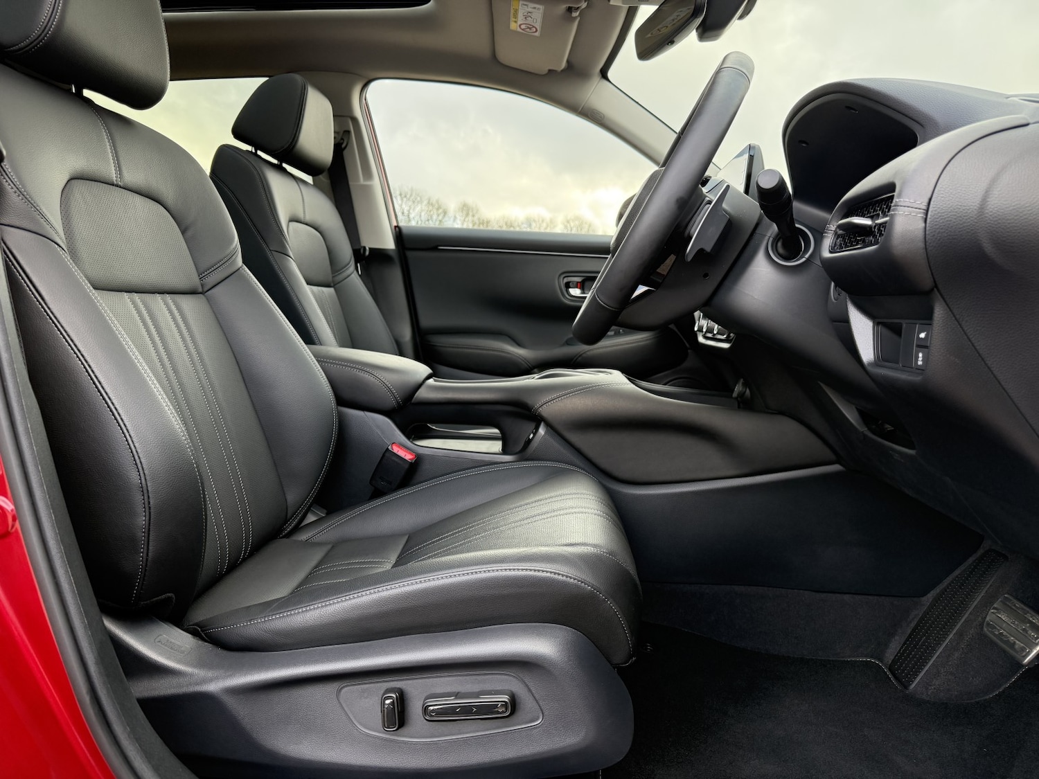 Used Honda ZR-V 2024 for sale - 77453125: Photo 10