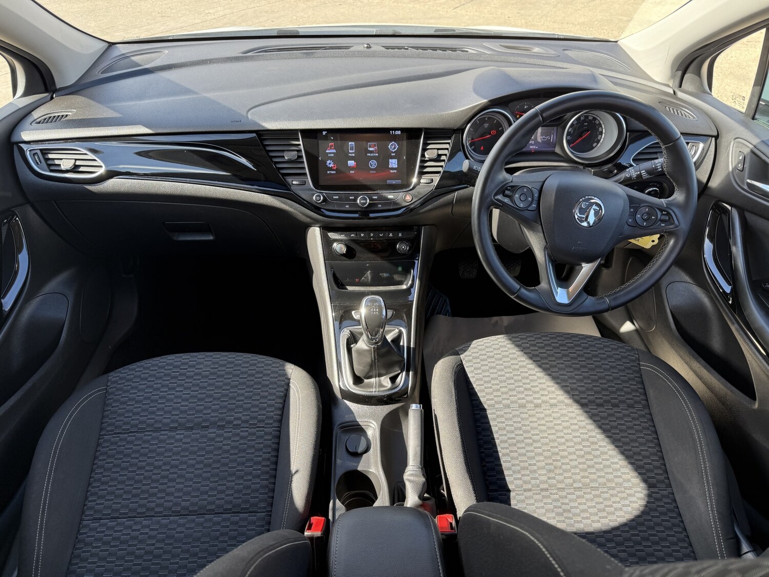 Used Vauxhall Astra 2017 for sale - 78112143: Photo 12