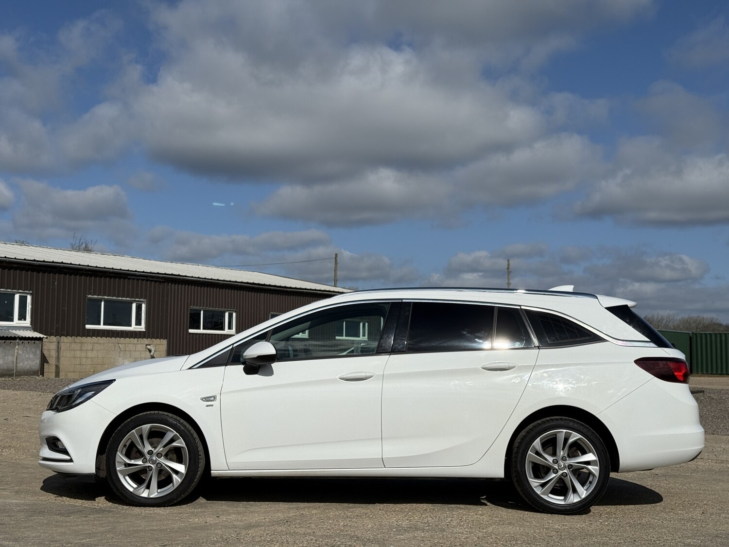 Used Vauxhall Astra 2017 for sale - 78112143: Photo 6
