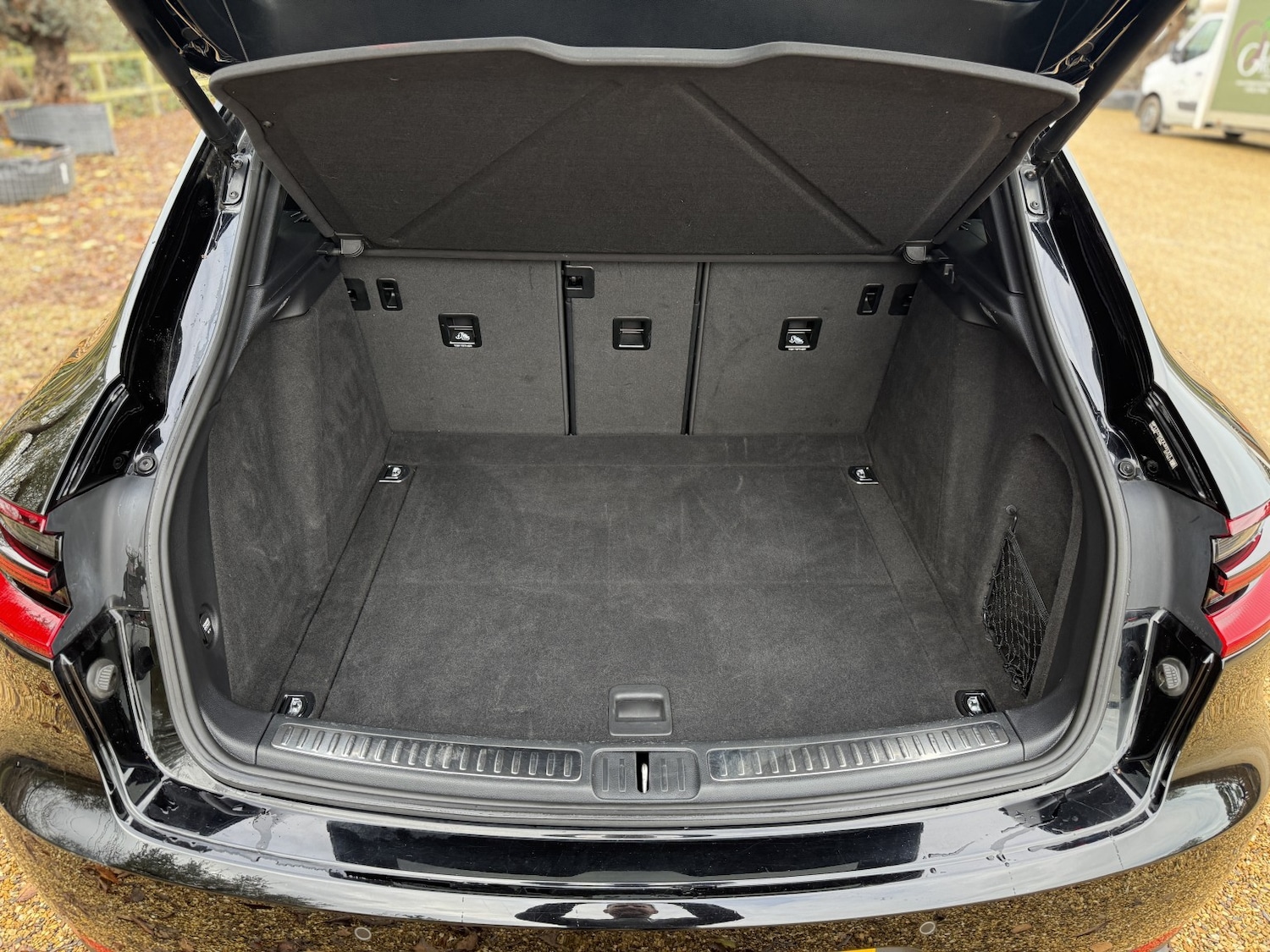 Used Porsche Macan 2017 for sale - 77176180: Photo 38