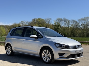 Used Volkswagen Golf SV 2016 for sale - 78373341: Photo