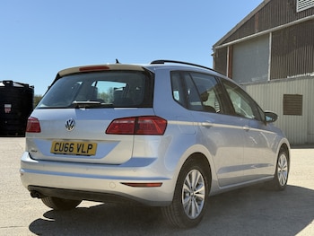 Used Volkswagen Golf SV 2016 for sale - 78373341: Photo