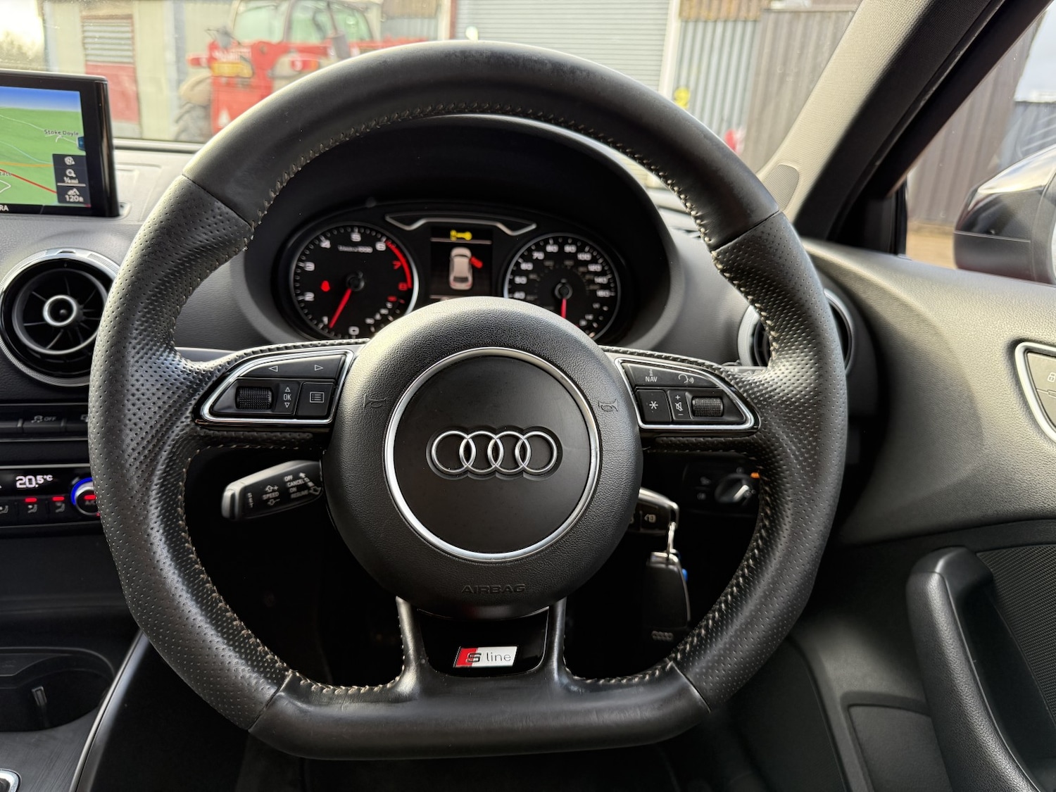 Used Audi A3 2014 for sale - 77453167: Photo 17