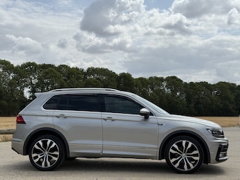 Used Volkswagen Tiguan 2019 for sale - 79302230: Photo