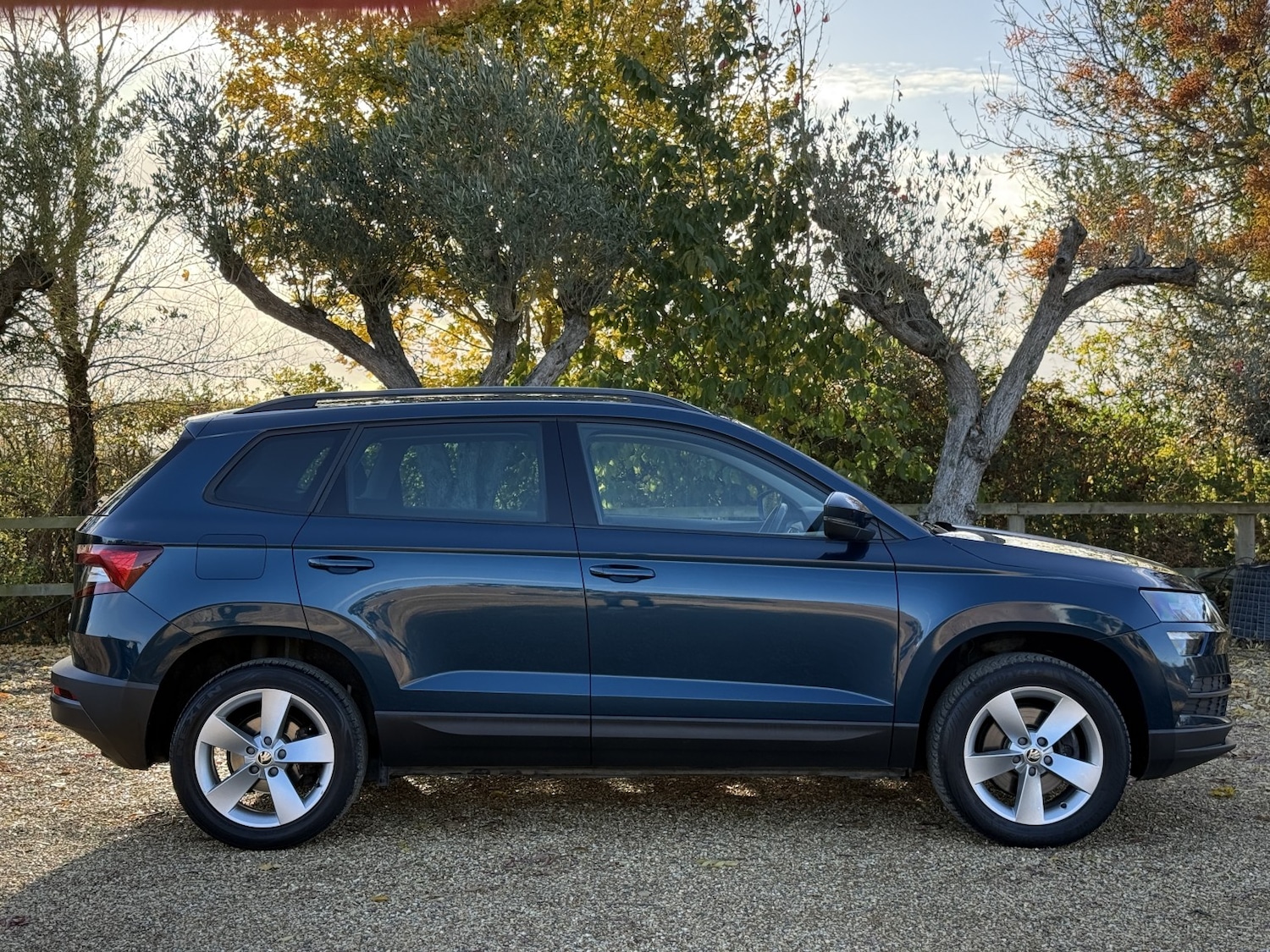 Used Skoda Karoq 2018 for sale - 77176183: Photo 3