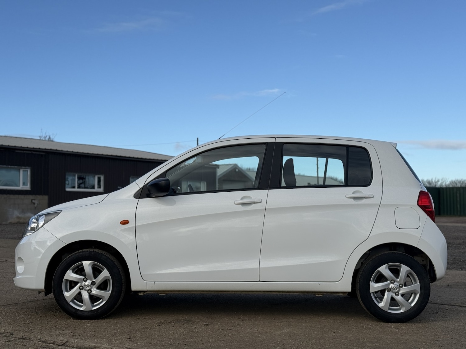 Used Suzuki Celerio 2017 for sale - 76699241: Photo 6