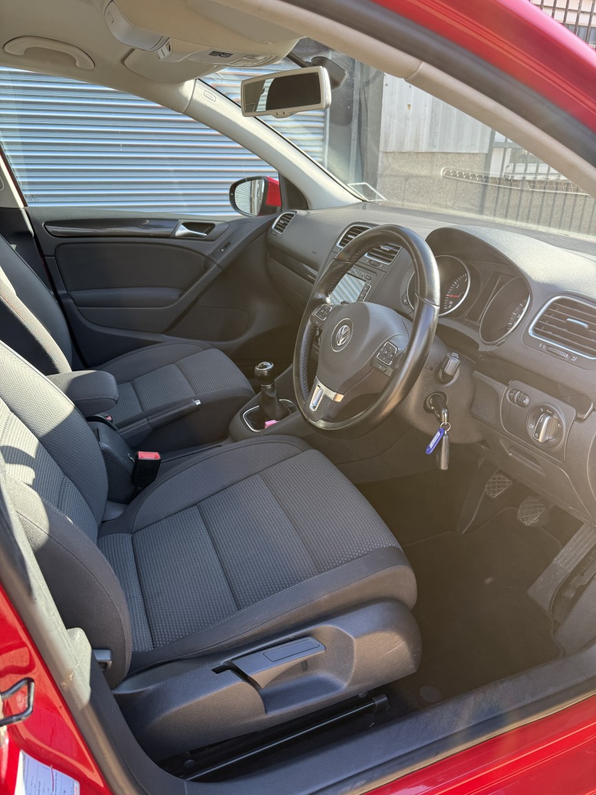 Used Volkswagen Golf 2010 for sale - 76471164: Photo 12