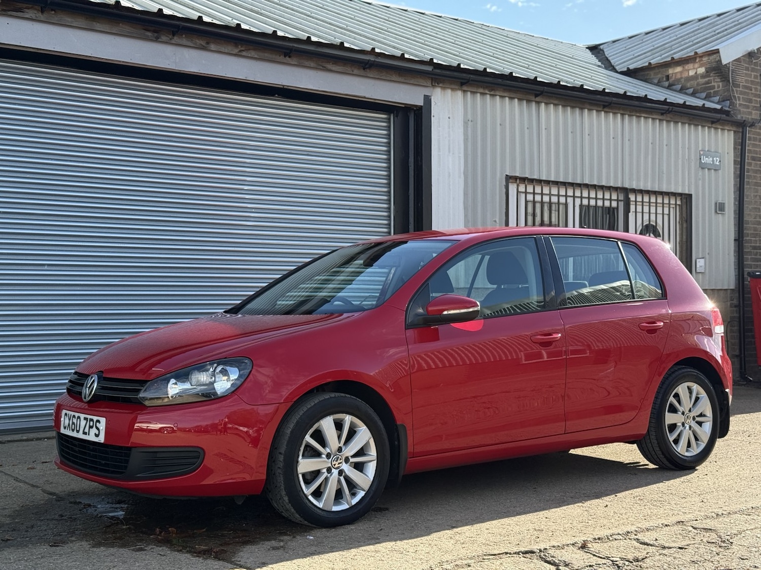 Used Volkswagen Golf 2010 for sale - 76471164: Photo 3