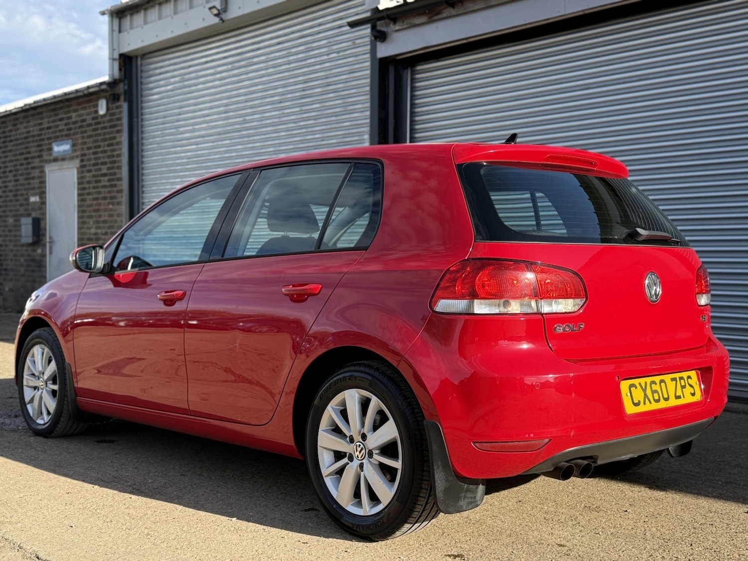 Used Volkswagen Golf 2010 for sale - 76471164: Photo 5