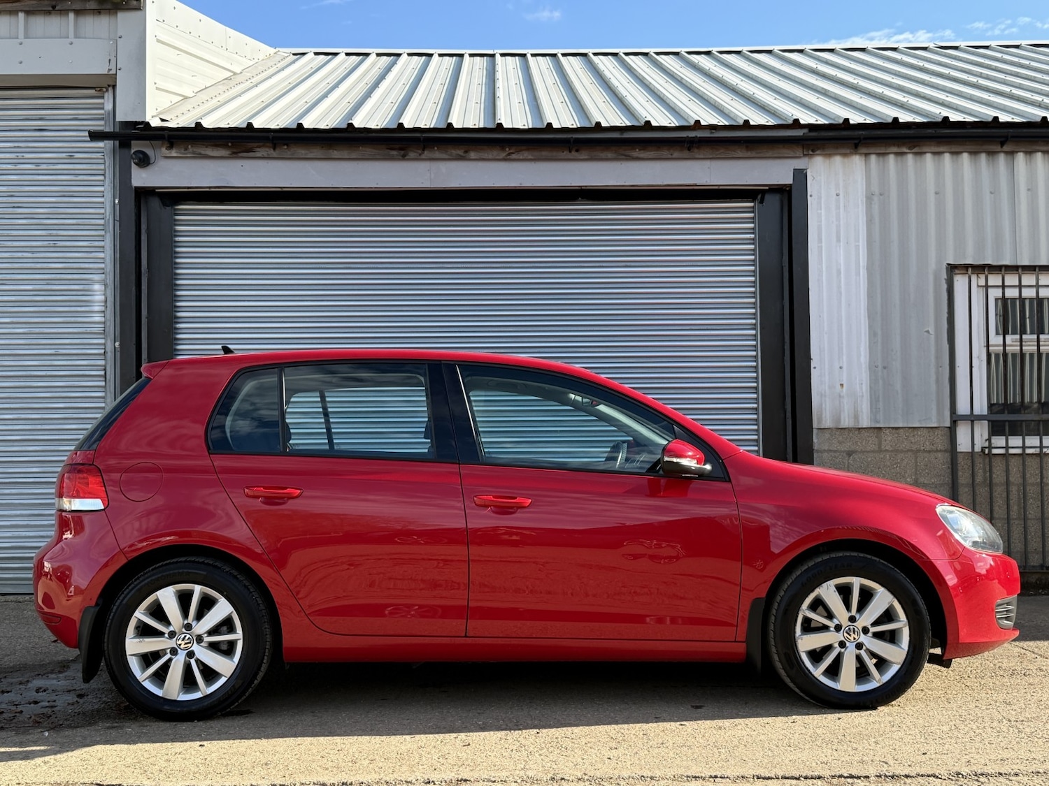 Used Volkswagen Golf 2010 for sale - 76471164: Photo 7