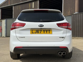 Used Kia Ceed 2017 for sale - 78750579: Photo