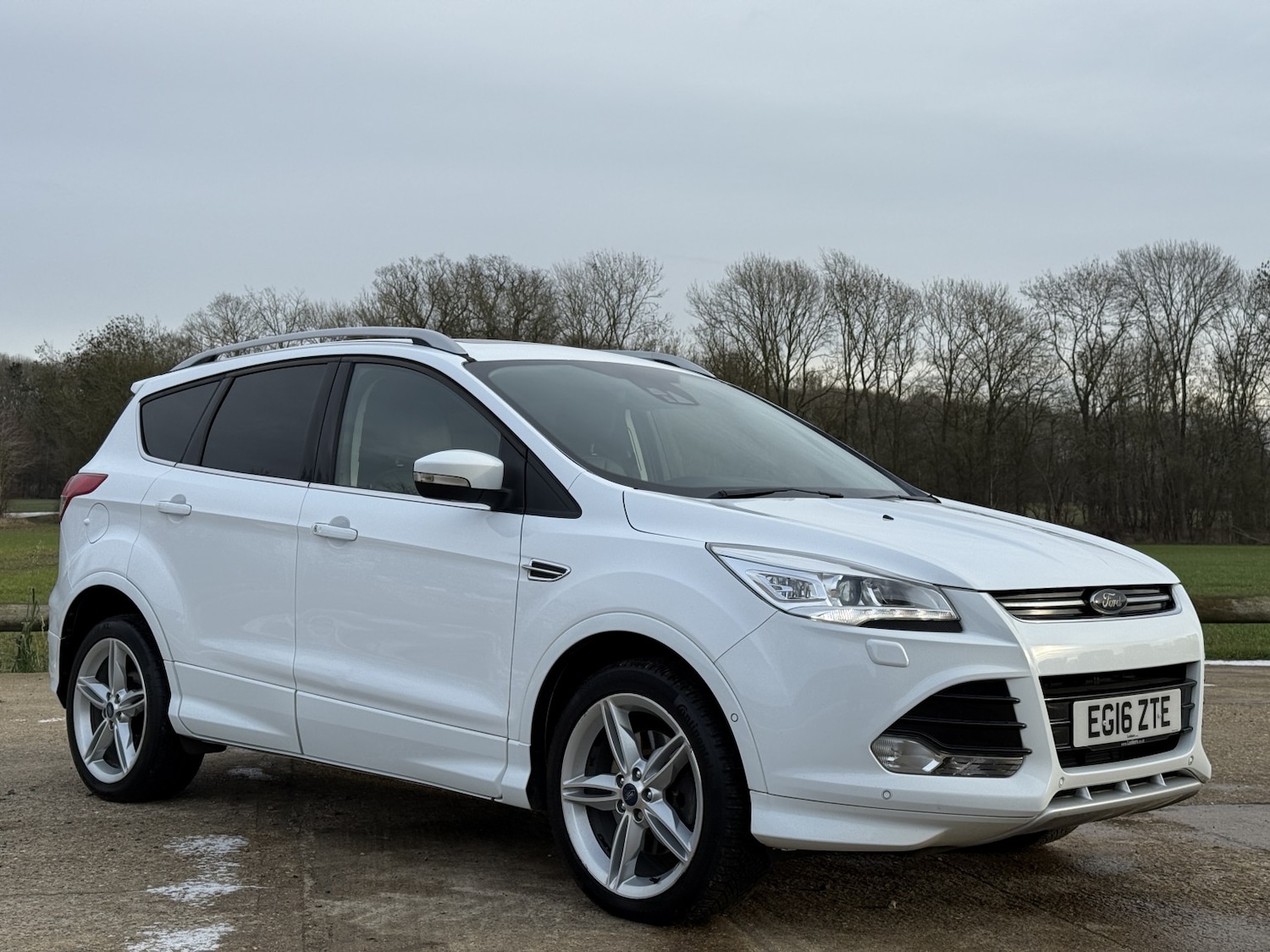 Used Ford Kuga 2016 for sale - 77176173: Photo 2