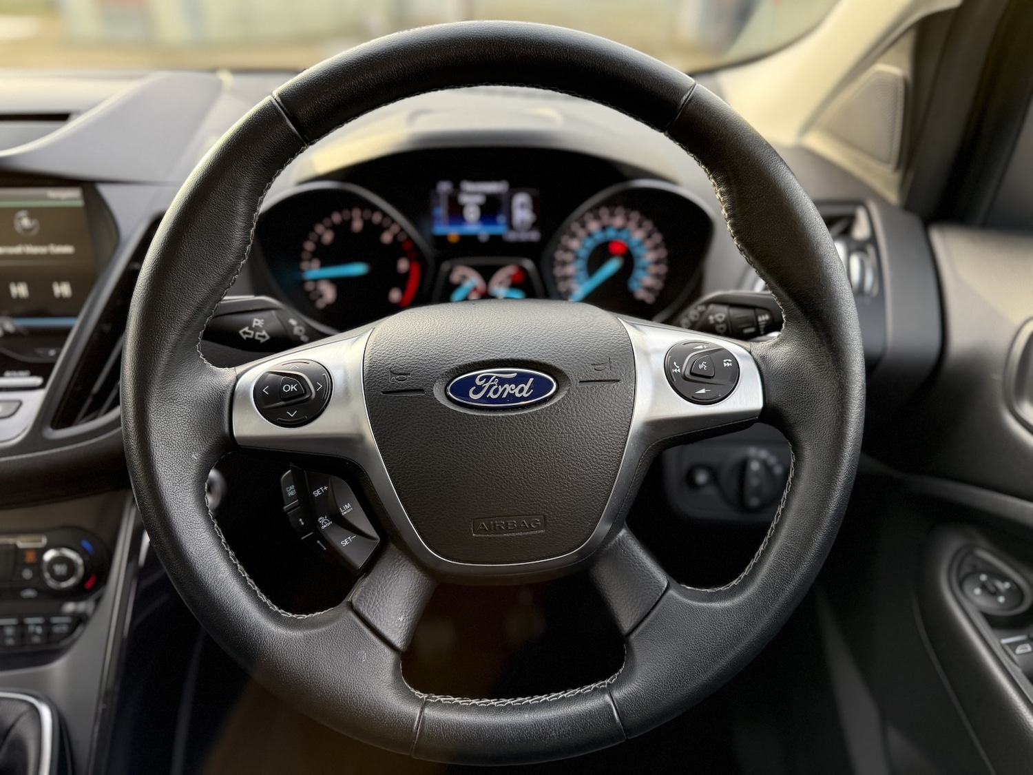 Used Ford Kuga 2016 for sale - 77176173: Photo 25