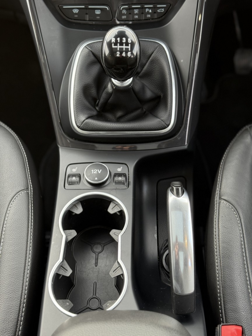 Used Ford Kuga 2016 for sale - 77176173: Photo 31